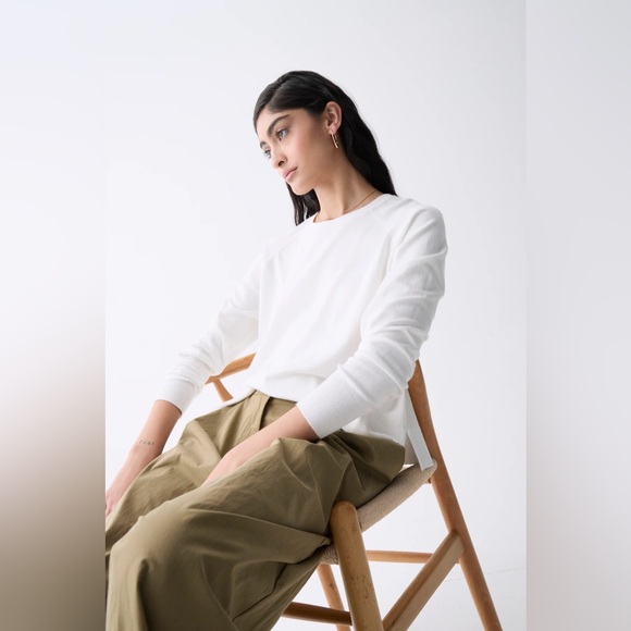 May 11th- 2- DELUC - LIVE UNLISTED LISTING - ๐จ 2025 COLLECTION - Picture 8 of 16